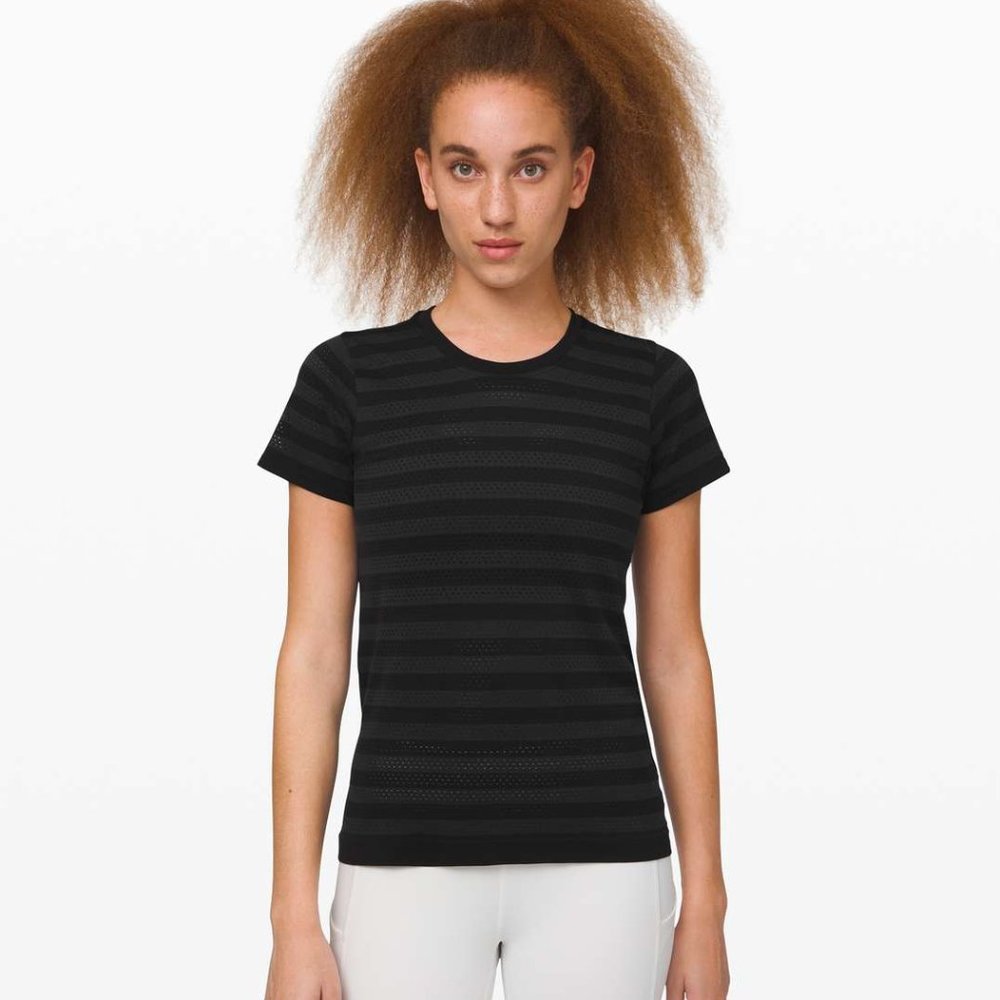 LULULEMON black stripe breeze by short sleeve